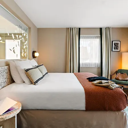 D - Design Hotel 4*