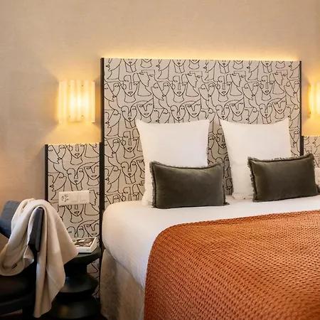 Hotel D - Design 4*