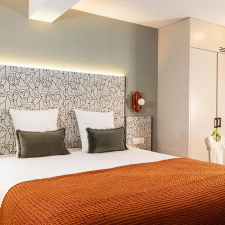 Hotel D - - Fully Renovated 2025 4*